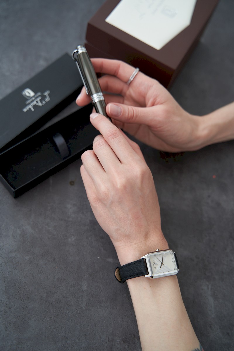 Pyramide D 591.11.33